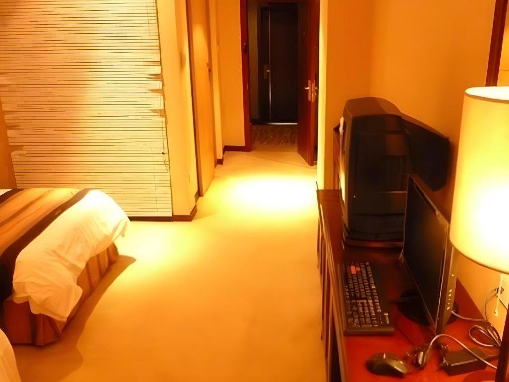 Heilongjiang Kunlun Hotel Харбин Экстерьер фото